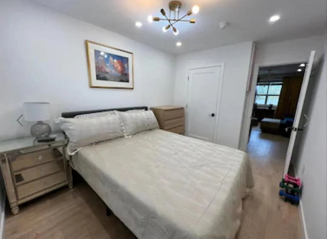 Beautiful Modern Apartment Toronto Canada